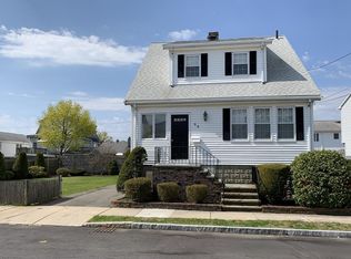 35 Fowler Ave, Revere, MA 02151