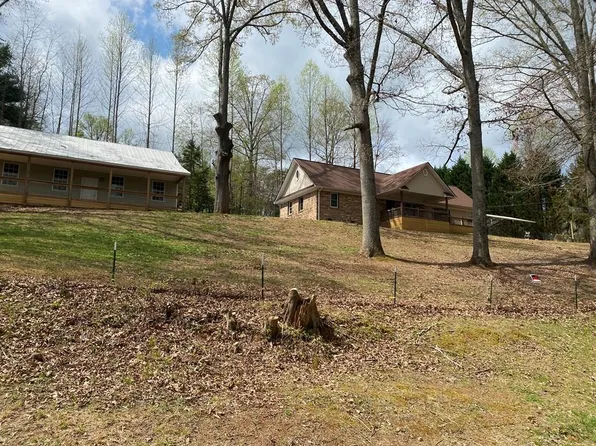 249 Shady Grove Ln, Hayesville, NC 28904