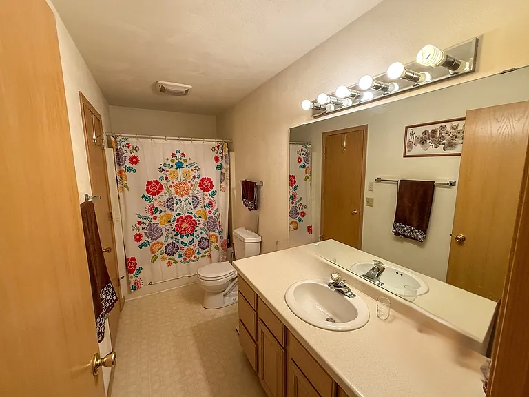 101 Northlawn Dr #A — Photo 12