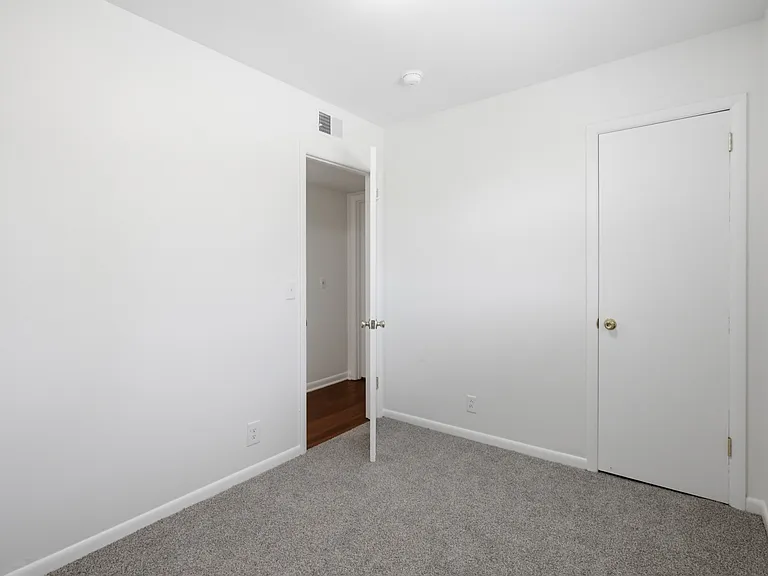 316 Lorna Dr #B — Photo 22