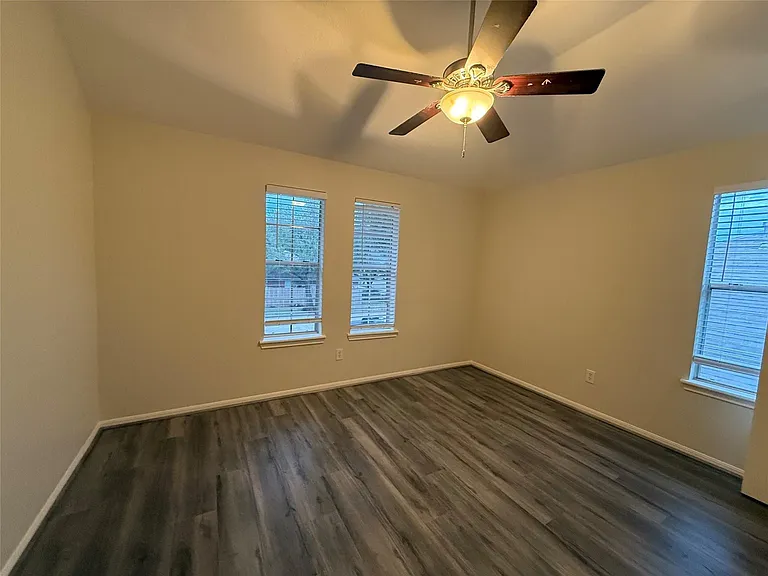 12919 Deer Cove Ln — Photo 21