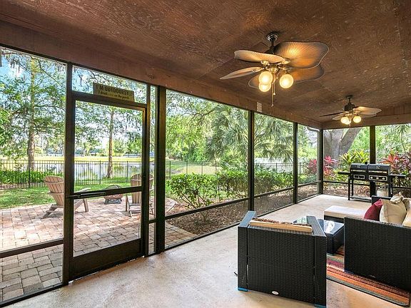 2nd image of 8601 Amber Oak Dr