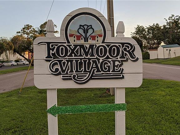 2nd image of 5745 Foxlake Dr APT H