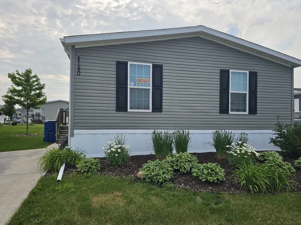 2150 Friendship Dr #743, Traverse City, MI 49686