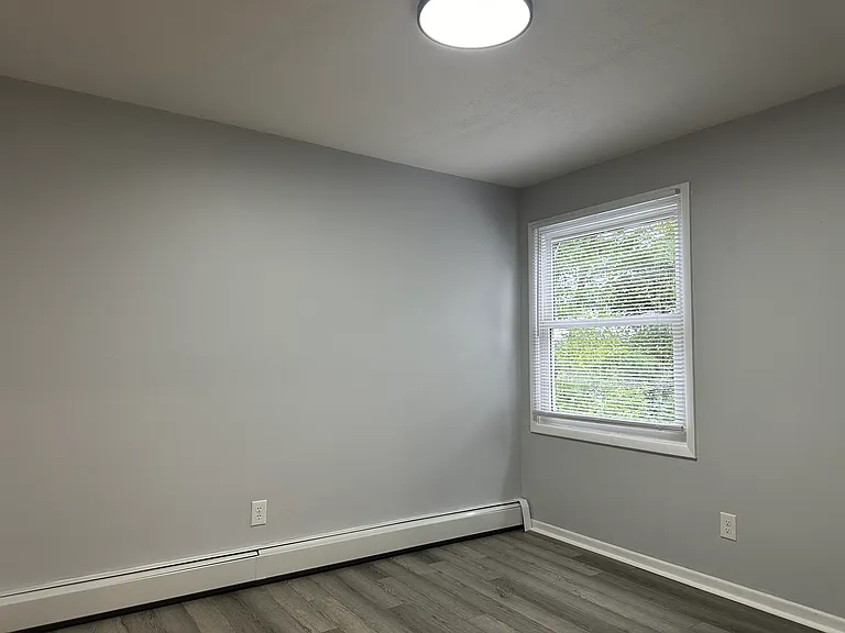 116 Blossom Rd #4 — Photo 17