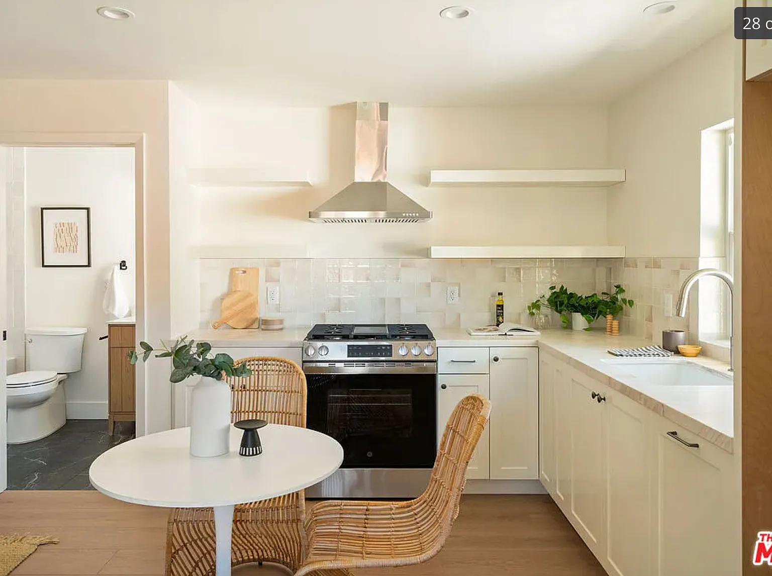 Studio, 550 sqft, $2,650 — Photo 1