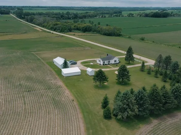 2916 Cheyenne Ave, Nashua, IA 50658