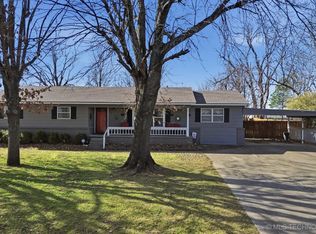 528 S 20th St, Collinsville, OK 74021