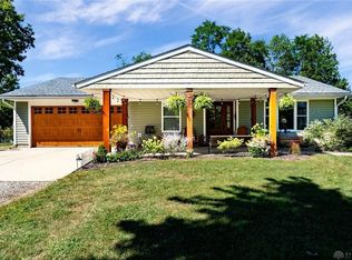 5611 Seybold Rd, Brookville, OH 45309