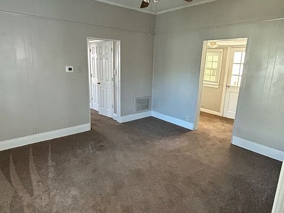 5th image of 621 N Mountain St