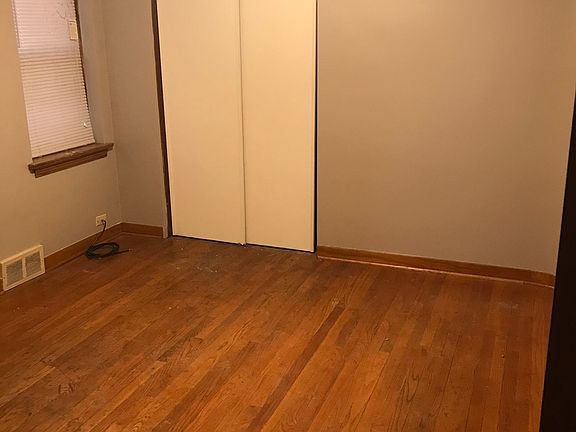 5th image of 1846 Oak Park Ave APT 1