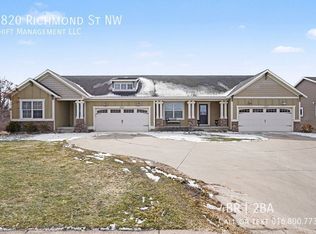 3820 Richmond St NW, Grand Rapids, MI