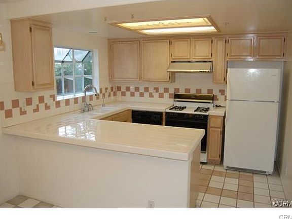 3rd image of 4853 Arden Dr
