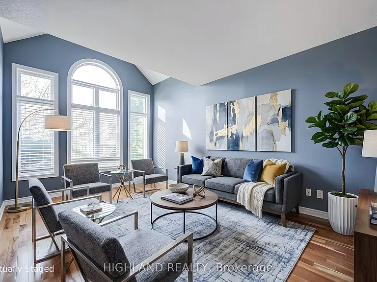 1472 Bayshire Dr — Photo 11