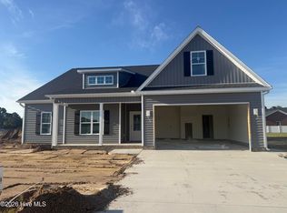 823 Mulligan Dr, Ayden, NC 28513