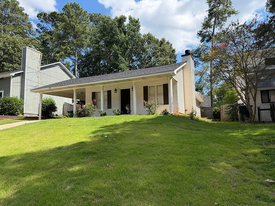 818 Choctaw Ave