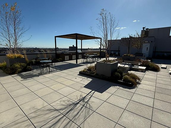 4th image of 1504 Bedford Ave #9C