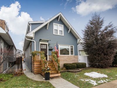 5738 W Berenice Ave, Chicago, IL, 60634