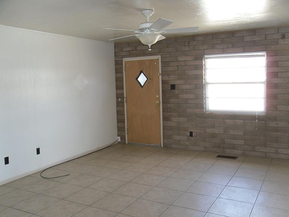 1st image of 1409 Aspen Dr APT A