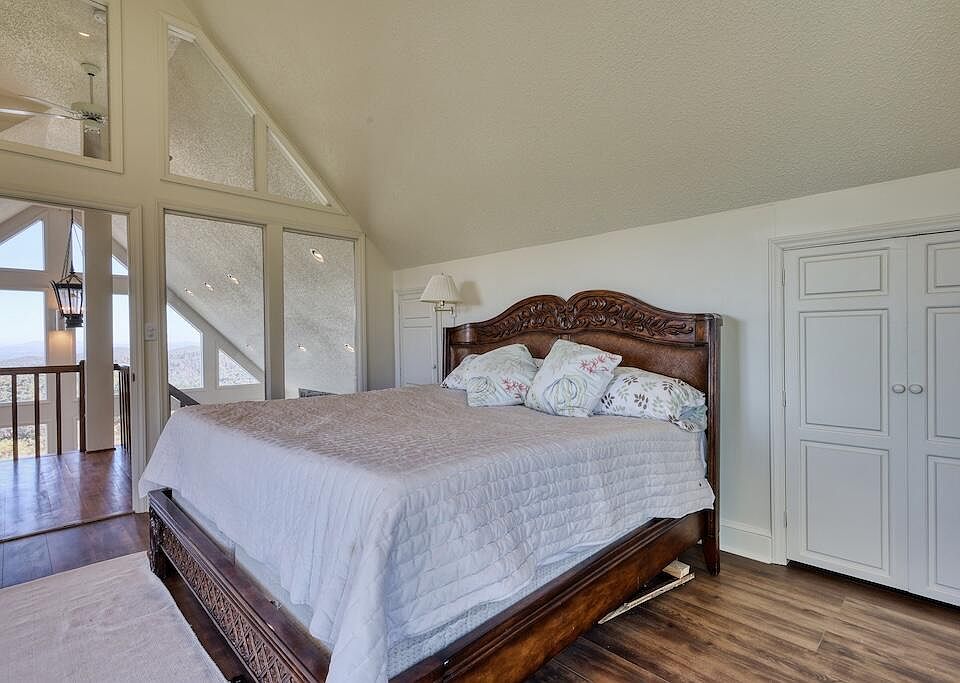 22nd image of this home