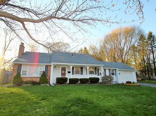 127 London Rd, Webster, NY 14580