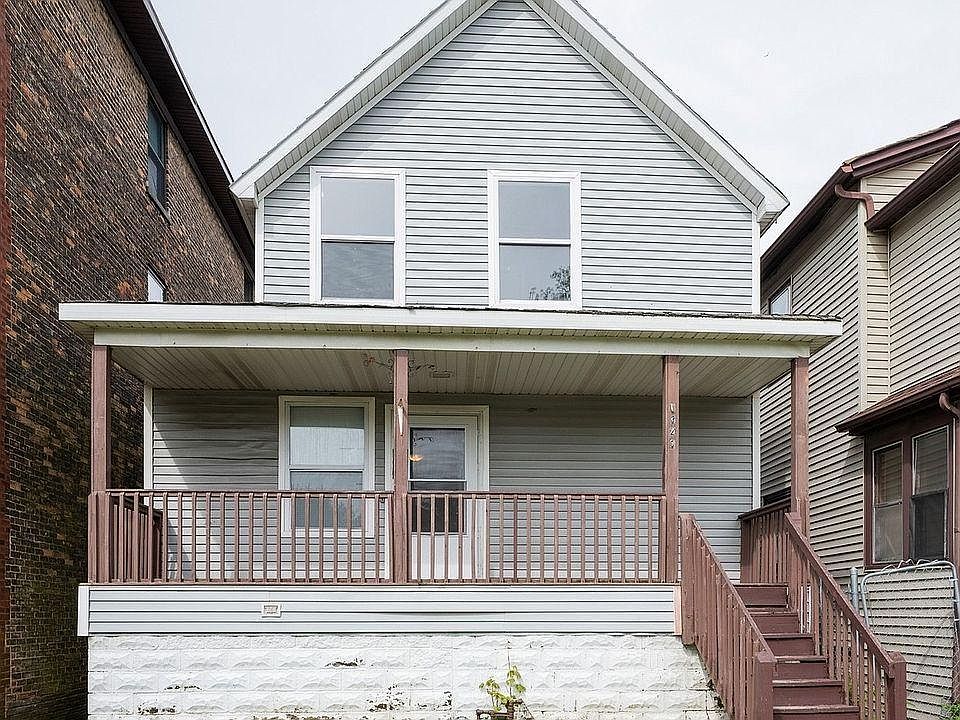 1st image of 1326 Vincennes Ave