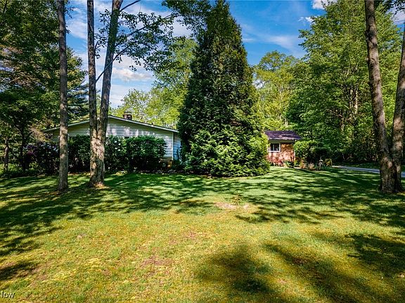 2nd image of 34353 Sherwood Dr
