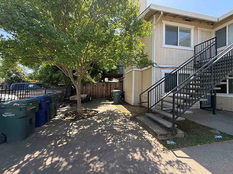 5609 Odea Dr #C — Photo 16
