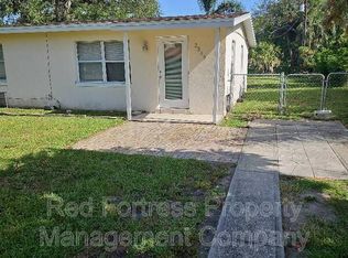 2349 South St, Fort Myers, FL 33901