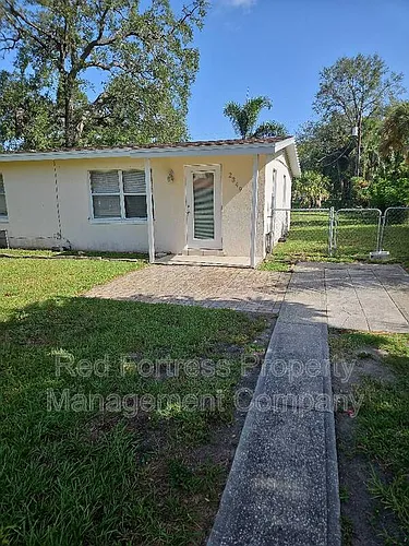 2349 South St Photo 1