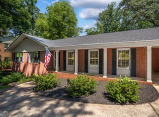 650 Crestview Ter, Gainesville, GA 30501