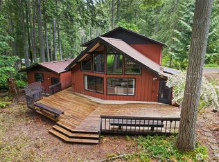 11315 Country Club Dr, Anderson Island, WA