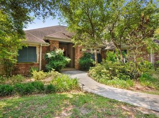 24389 Oak Island Dr, Pass Christian, MS 39571