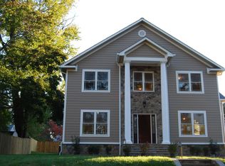 7223 Janet Pl, Falls Church, VA 22046