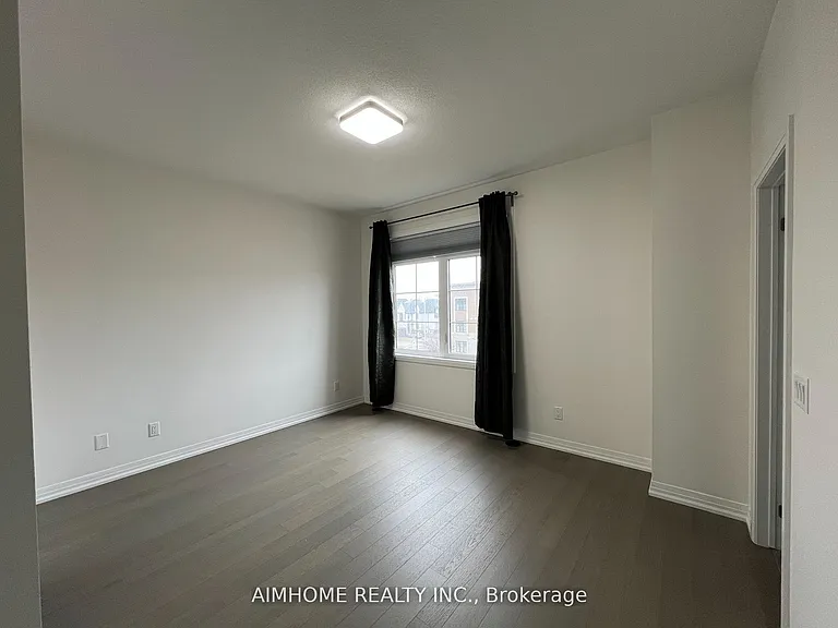 80 Village Pkwy — Photo 12