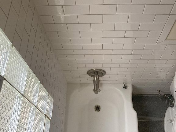 4th image of 3112 4th St S #B