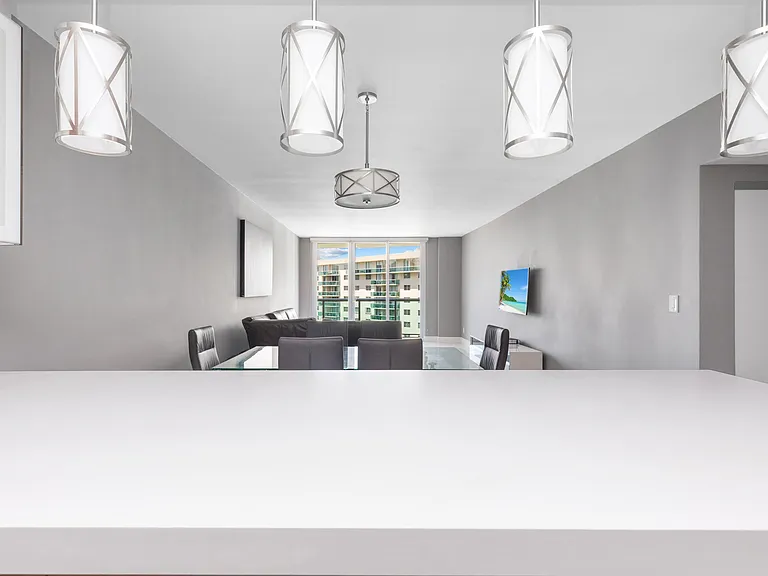 19380 Collins Ave #1527 — Photo 15