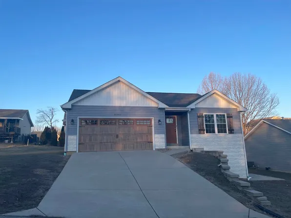 31502 Hillside Dr, Foristell, MO 63348