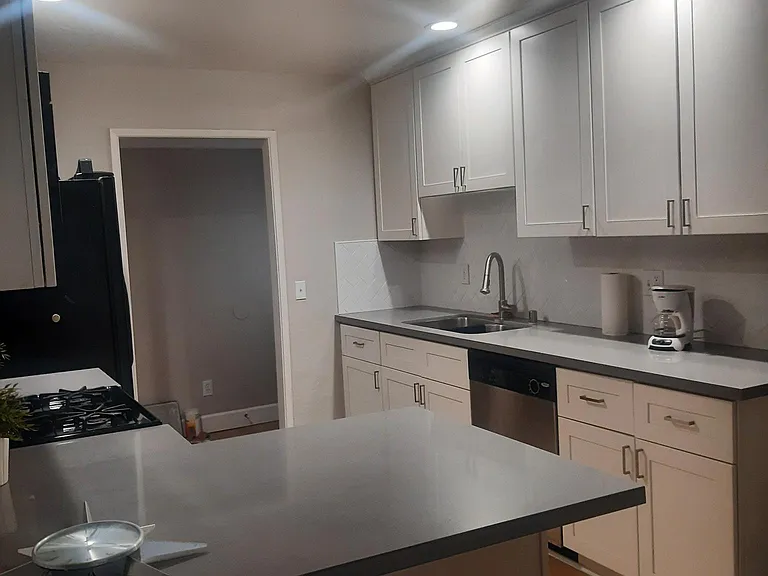 7882 Bernice Ct — Photo 6