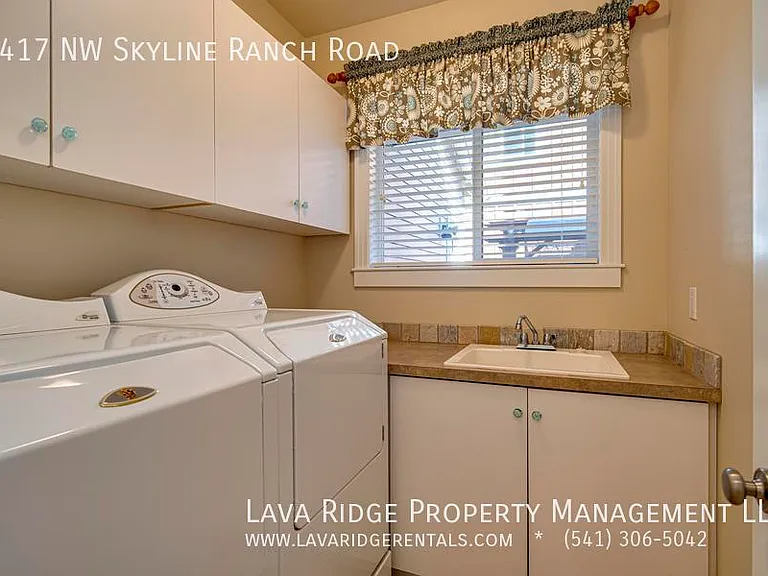 2417 Skyline Ranch Rd — Photo 38