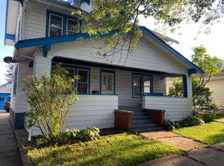851 14th Ave S, Clinton, IA 52732