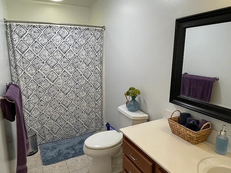 574 E Vanderbilt Dr — Photo 20