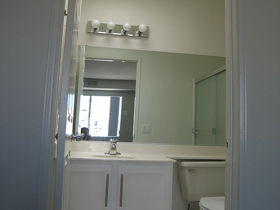 3rd image of 1826 Butler Ave APT 104