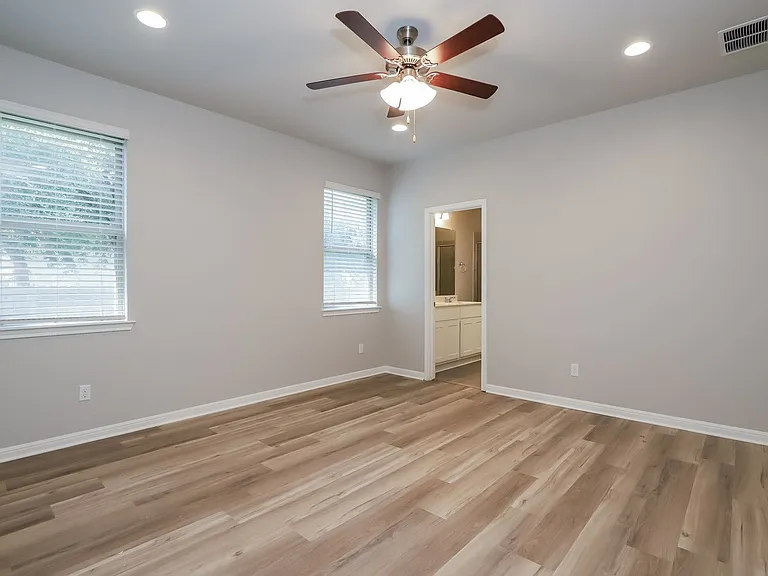 2724 Juniper Woods Rd — Photo 9