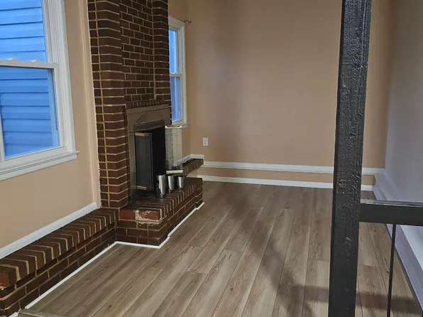 2200 Penfield Ln, Bowie, MD 20716