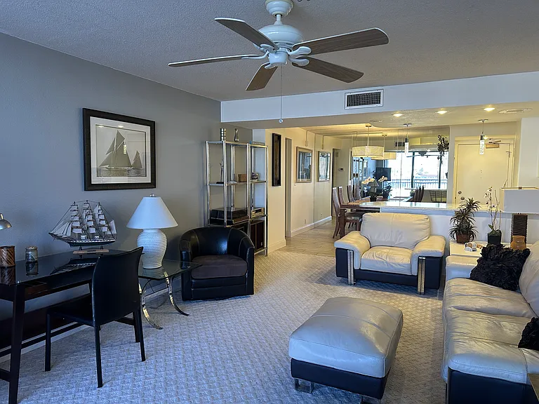 Open Living, Dining Concept