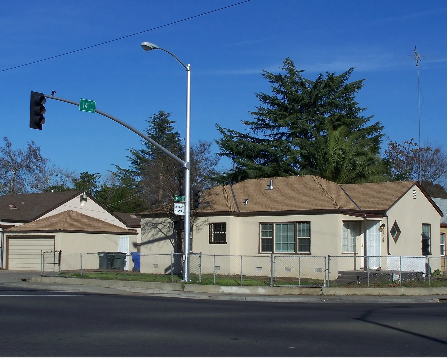 3839 Martin Luther King Jr Blvd photo 1