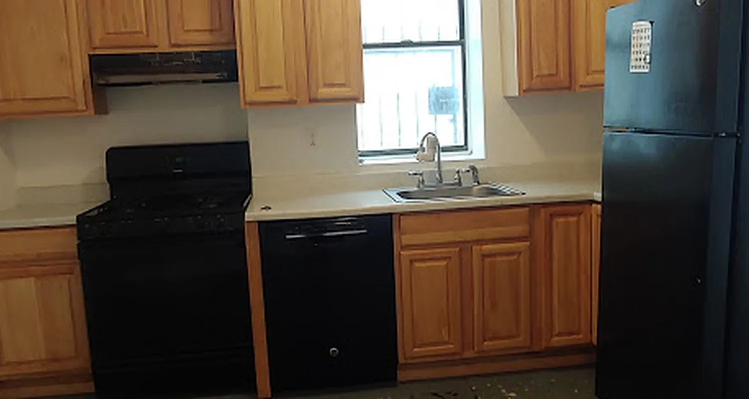 199 Buffalo Ave Unit 1  