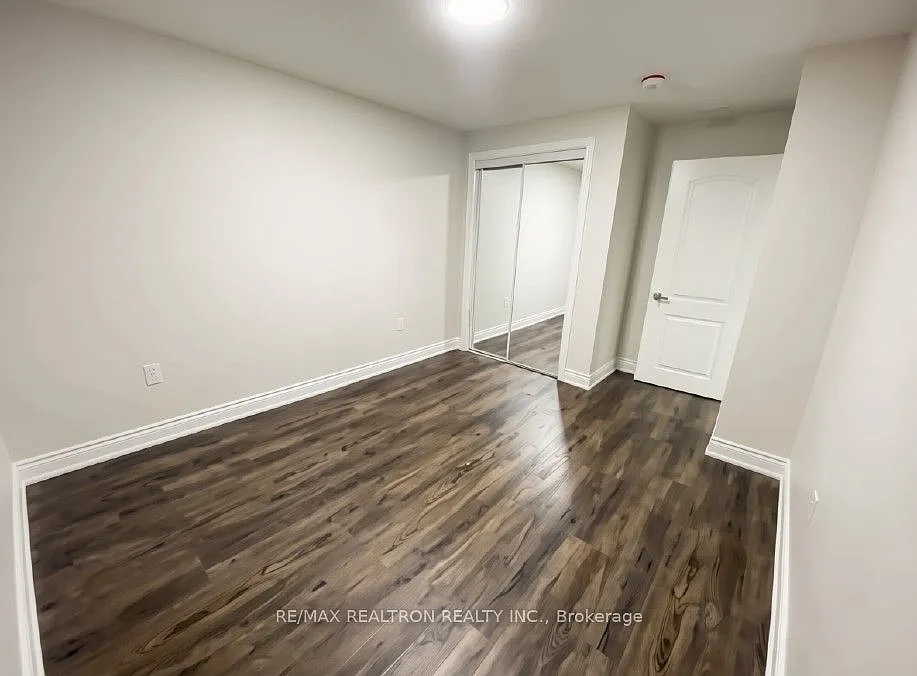 2 bed, $2,100 — Photo 4