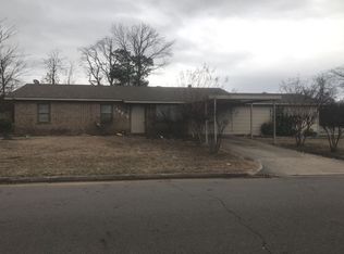 102 N 37th St, Van Buren, AR 72956